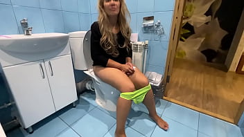 Stepmom's lack of undies for easier ass nailing penetration intrusion by stepson