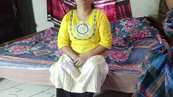 Bengali housewife gets thrilled when her husband is away