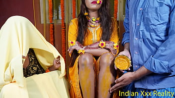 Desi stepmom and stepdaughter indulge in super-steamy massage session with sloppy chat