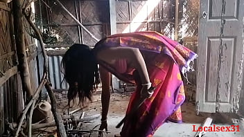Desi village wife gets boinked in dog style outdoors in homemade video