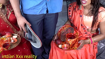 Desi chudai movie with super sizzling Indian chut in HD