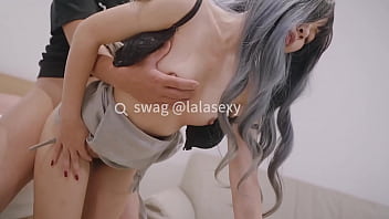 Petite and clean-shaved Chinese tutor gives a rock-hard fellatio and bang-out