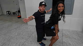 Jasmine tempts a midget and engages in intimate acts with him